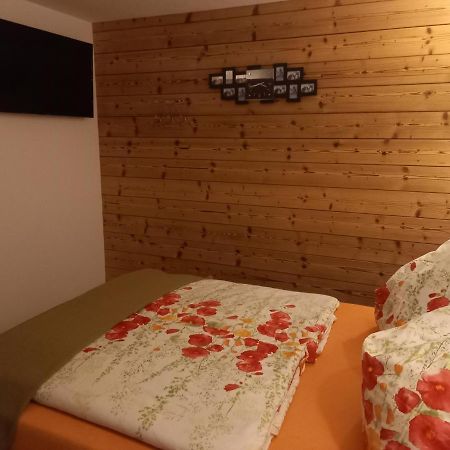 Appartement Alexander Neukirchen am Großvenediger Eksteriør bilde